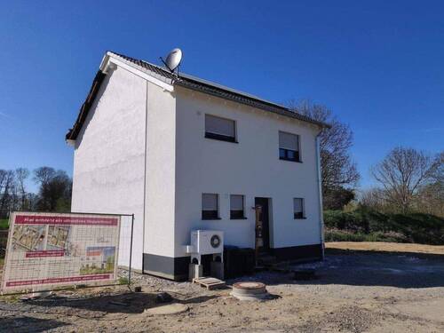 Bauen Sie links Ihr Haus mit uns! - NEUBAU-Doppelhaushälfte in der Busanstraße in Werl! Liebe Nachbarn vorhanden!