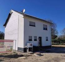 NEUBAU-Doppelhaushälfte in der Busanstraße in Werl! Liebe Nachbarn vorhanden!