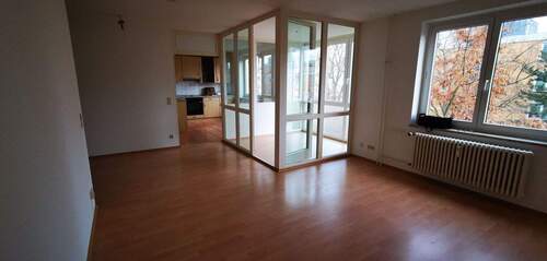 Wohnzimmer, Wintergarten, Küche - 