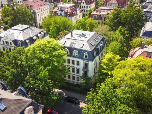 Hausansicht Luft - 4 Zimmer Etagenwohnung zum Kaufen in Dresden