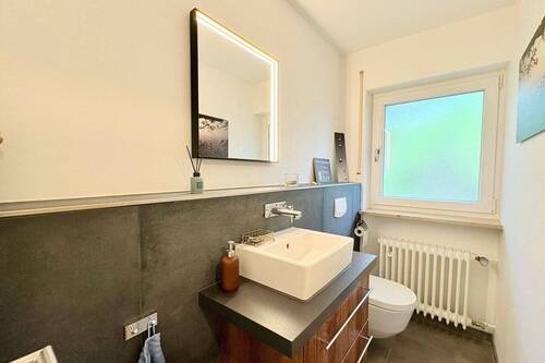 Gäste-WC Erdgeschoss - 