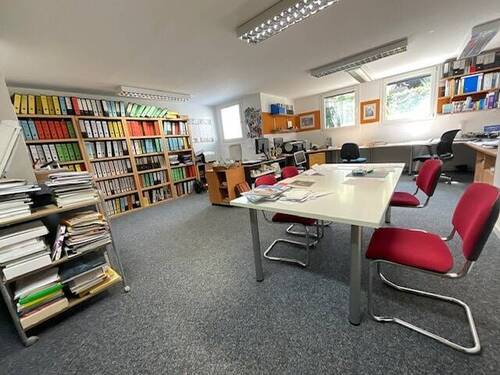 Büro UG - Wohnfläche möglich! - 