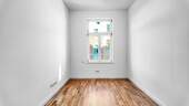 Schlafzimmer - Hochwertige Sanierung im Erstbezug - helle 2-Raum-Wohnung - Fußbodenheizung, Parkett, CAT-7 Netzwerk