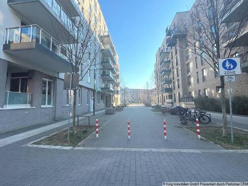 Durchgang Park - 2 Zimmer Etagenwohnung zum Kaufen in Altona