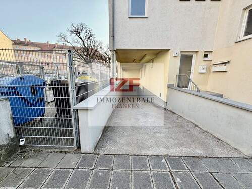 Zufahrt Tiefgarage - 