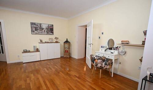 Ansicht - Etagenwohnung mit 176,00 m&sup2; in Forbach zum Kaufen