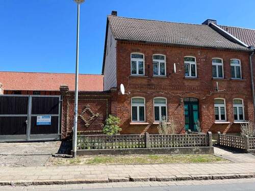 004020156800_302_342_28082025212709451 - 6 Zimmer Mehrfamilienhaus, Wohnhaus zum Kaufen in Langenstein