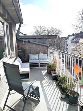 Balkon - Etagenwohnung mit 57,00 m&sup2; in Düsseldorf zur Miete