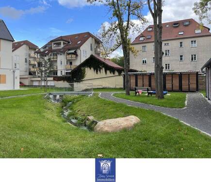 Innenhof - Charmant, stilvoll und modern Wohnen! EBK, 2 Bäder und Fußbodenheizung!