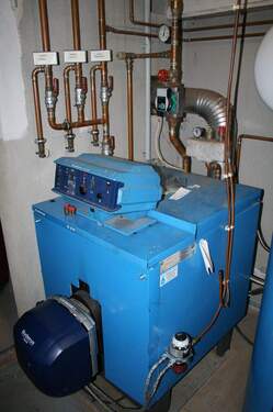 Heizungskessel.JPG - 