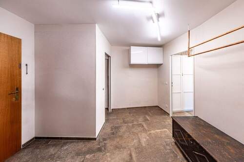 Großzügiger Eingangsbereich - 