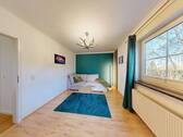 Gäste- oder Arbeitszimmer im Erdgeschoss - 