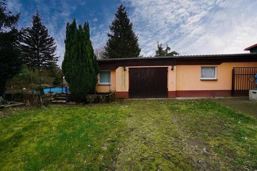 Garage und Werkstatt - 3 Zimmer Bungalow in Panketal