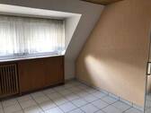 Ein Raum im Dachgeschoss - 