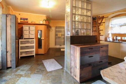 Badezimmer mit Sauna (2) - 
