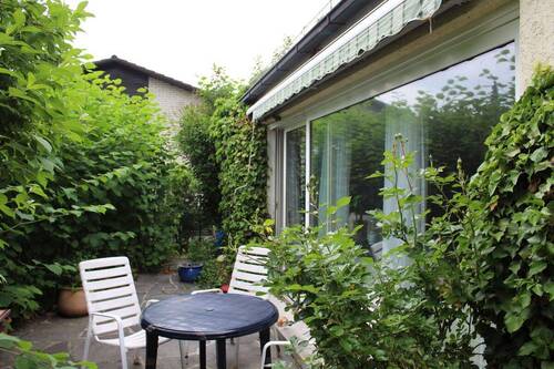 ... und nicht einsehbar - 6 Zimmer Einfamilienhaus in Lauf an der Pegnitz