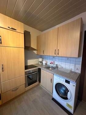 AUG 18a 2.OG möbeliert (5).jpeg - 