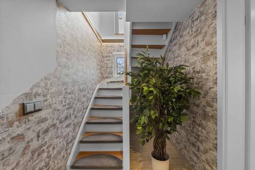 Treppe ins EG. - 