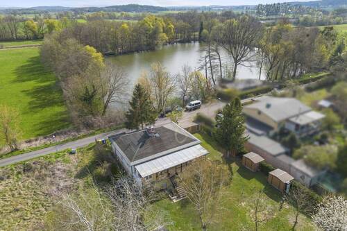 Lage direkt am See - 7 Zimmer Einfamilienhaus in Potsdam