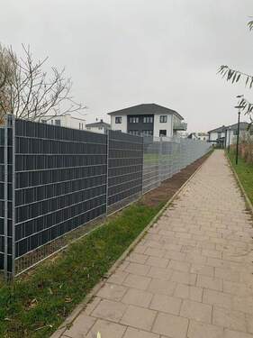 Ansicht fern / Gartenzaun - 1 Zimmer Mehrfamilienhaus, Wohnhaus in Rostock
