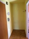 Flur mit Garderobe.JPG - 2 Zimmer Etagenwohnung zum Kaufen in Bad Dürrheim