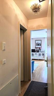 Eingang Flur - 2 Zimmer Etagenwohnung zum Kaufen in München