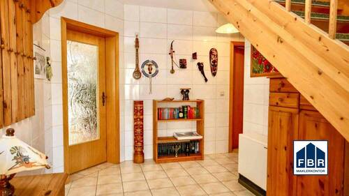 Diele im Erdgeschoss - 5 Zimmer Einfamilienhaus in Bentwisch / Harmstorf