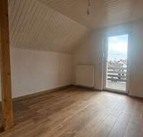 Helle 2-Raum-Dachgeschosswohnung mit Südbalkon in zentraler Lage von Senftenberg