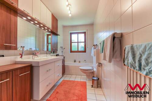 Bad im Erdgeschoss - 
