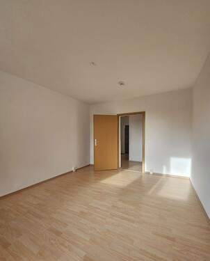 Schlafzimmer Südseite - Etagenwohnung mit 75,30 m² in Senftenberg zur Miete