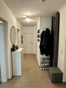 Eingangsbereich/Flur - 