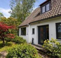 Charmantes Familienhaus auf schönem Grundstück - Gilching Neugilching