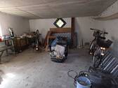 Garage - 