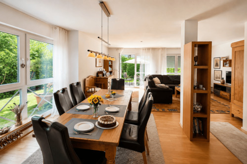 Wohn und Esszimmer.png - 5 Zimmer Doppelhaushälfte in Nürnberg