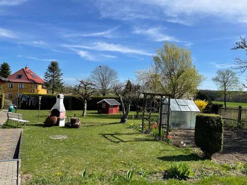 Garten - Mehrfamilienhaus, Wohnhaus mit 220,00 m² in Blankenhain / Neckeroda zum Kaufen