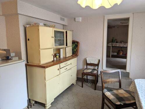 Küche mit Speisekammer - 