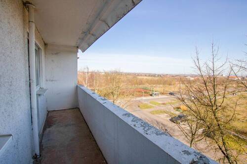 Balkon - Etagenwohnung mit 68,60 m&sup2; in Halle (Saale) zur Miete