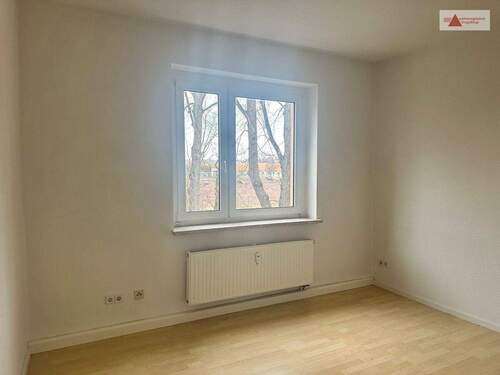 Wohnzimmer - 2 Zimmer Etagenwohnung zur Miete in Zwickau / Marienthal