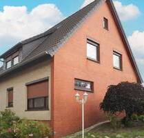 Freihstehendes Einfamilienhaus mit Garten, Garage und Werkstatt - Dörverden