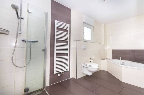 Badezimmer Erdgeschoss - 