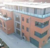Lichtdurchflutete 3-Zimmer-Etagenwohnung mit moderner Ausstattung und weitläufiger Dachterrasse - Buxtehude