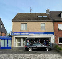 Gepflegtes Wohngeschäftshaus auf schönem Grundstück in belebter Lage - Neuss Vogelsang