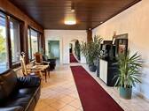 Lobby - 