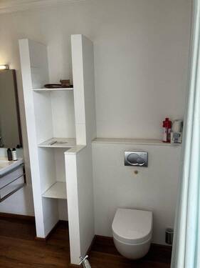 Detail Badezimmer 2 - Etagenwohnung mit 90,00 m&sup2; in Bad Homburg zur Miete