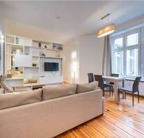 Neuer Preis! Kreuzberger Altbauflair: Studiowohnung beim Paul-Lincke-Ufer - Berlin