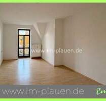 Plauen-Neundorf: 2-Zimmer-Dachgeschosswohnung mit Balkon + Stellplatz