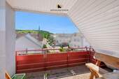 Balkon DG Blick in die Weinberge - 