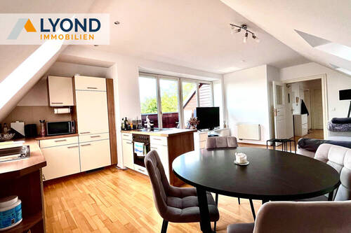 Wohnbereich - Etagenwohnung mit 64,90 m&sup2; in Leipzig / Mockau-Nord zum Kaufen