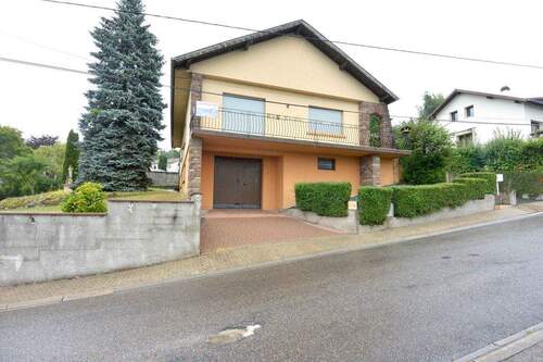 2 1 km bis Autobahn - 6 Zimmer Einfamilienhaus zum Kaufen in Oeting