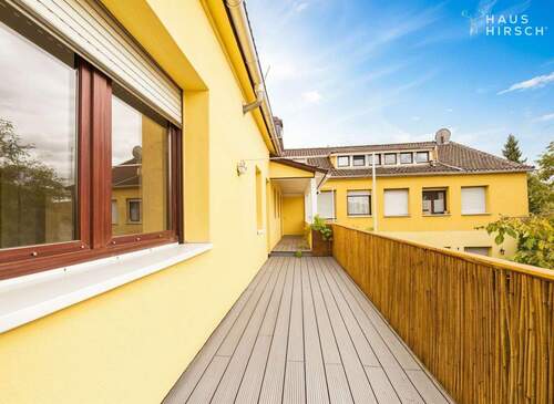 Balkon - Großzügige 5-Zimmer-Wohnung in begehrter Lage von Ebersbach an der Fils